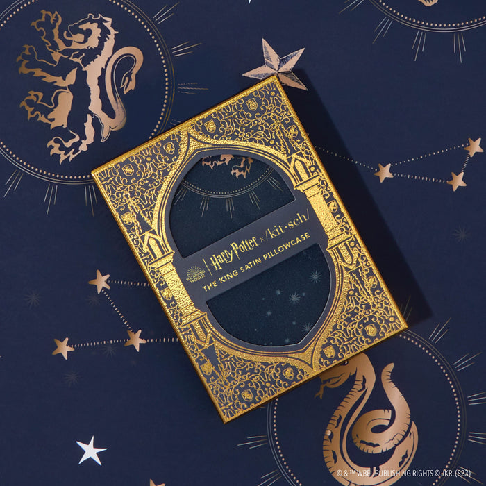 Harry Potter x Kitsch King Satin-Kissenbezug – Mitternacht in Hogwarts