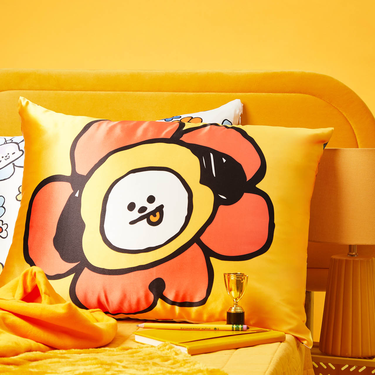 Kitsch x BT21 Taie d'oreiller en satin - CHIMMY