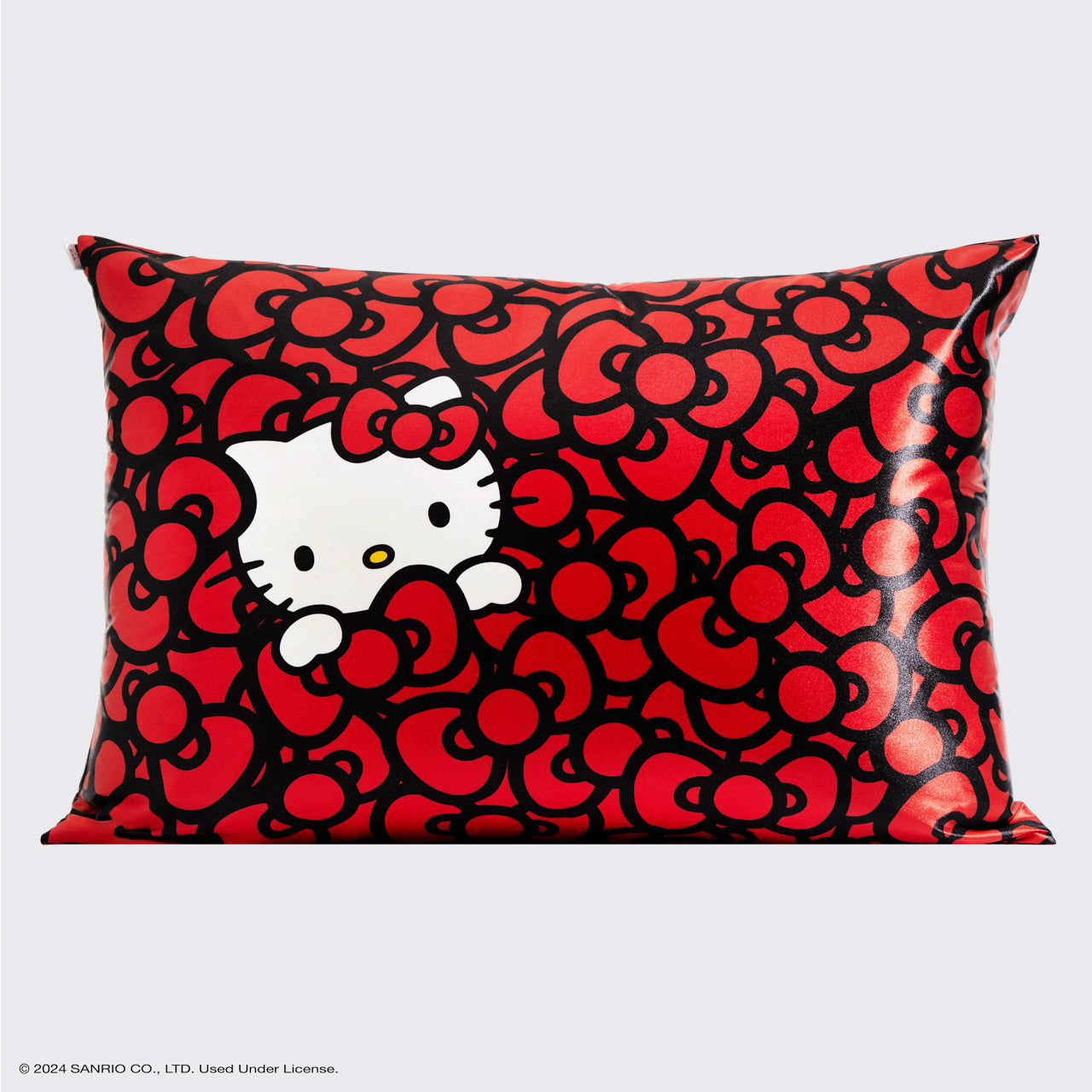 Hello Kitty x Kitsch Satin-Kissenbezug - Hello Kitty badet in einem Meer von Schleifen