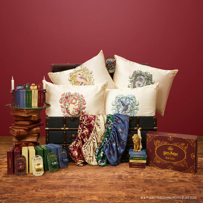 Ultimate Hogwarts Collector's Bundle