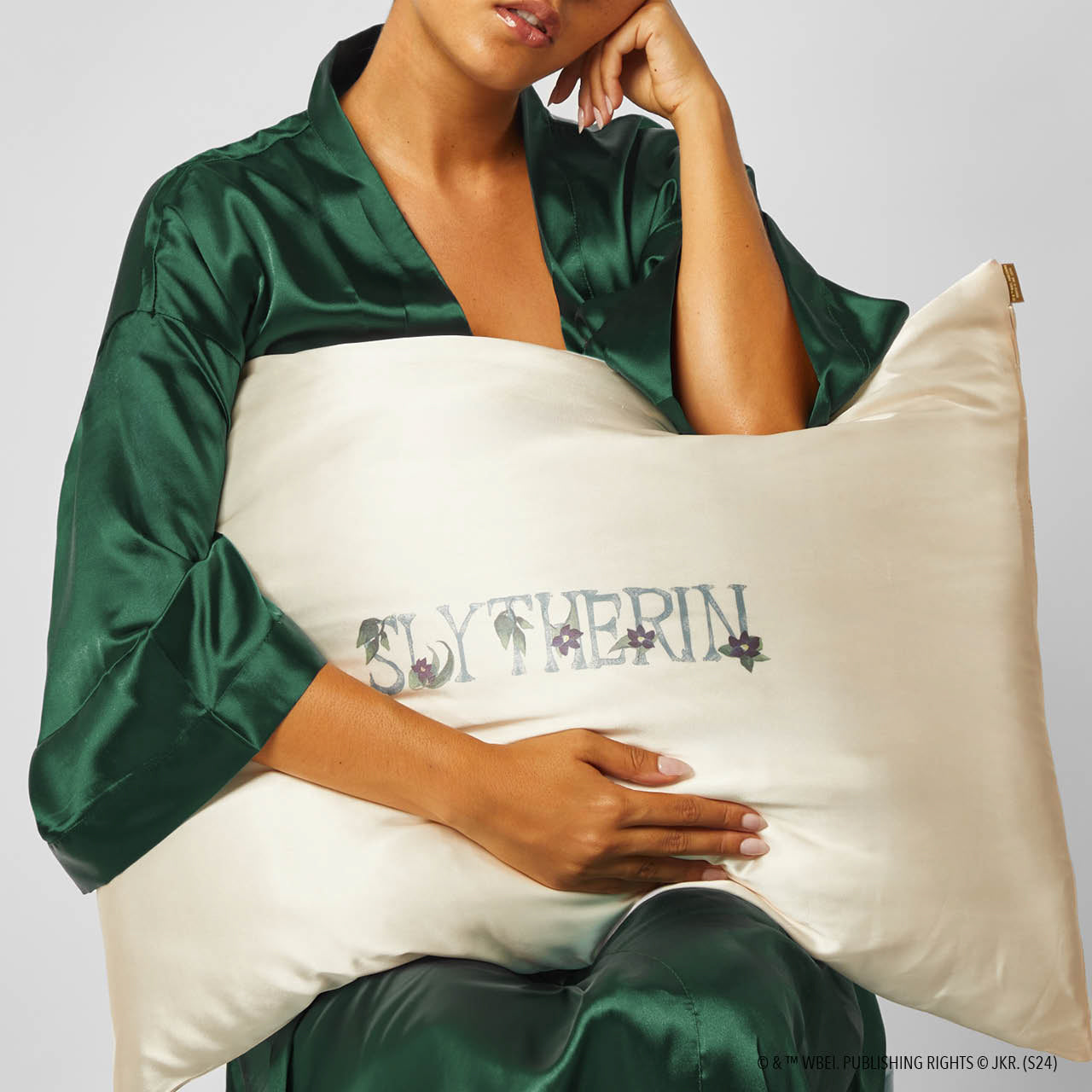 Harry Potter x Kitsch Satin-Kissenbezug Standard - Slytherin