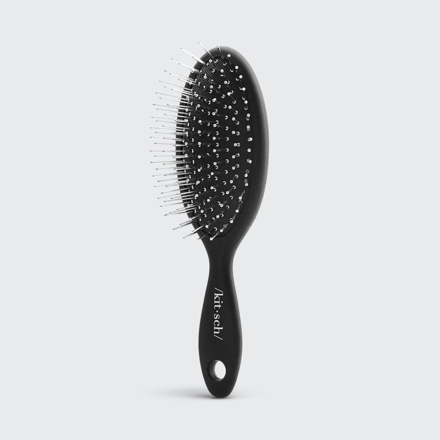 Travel Hair Brush in Recycled Plastic - KITSCH